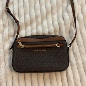 Michael cores bag authentic